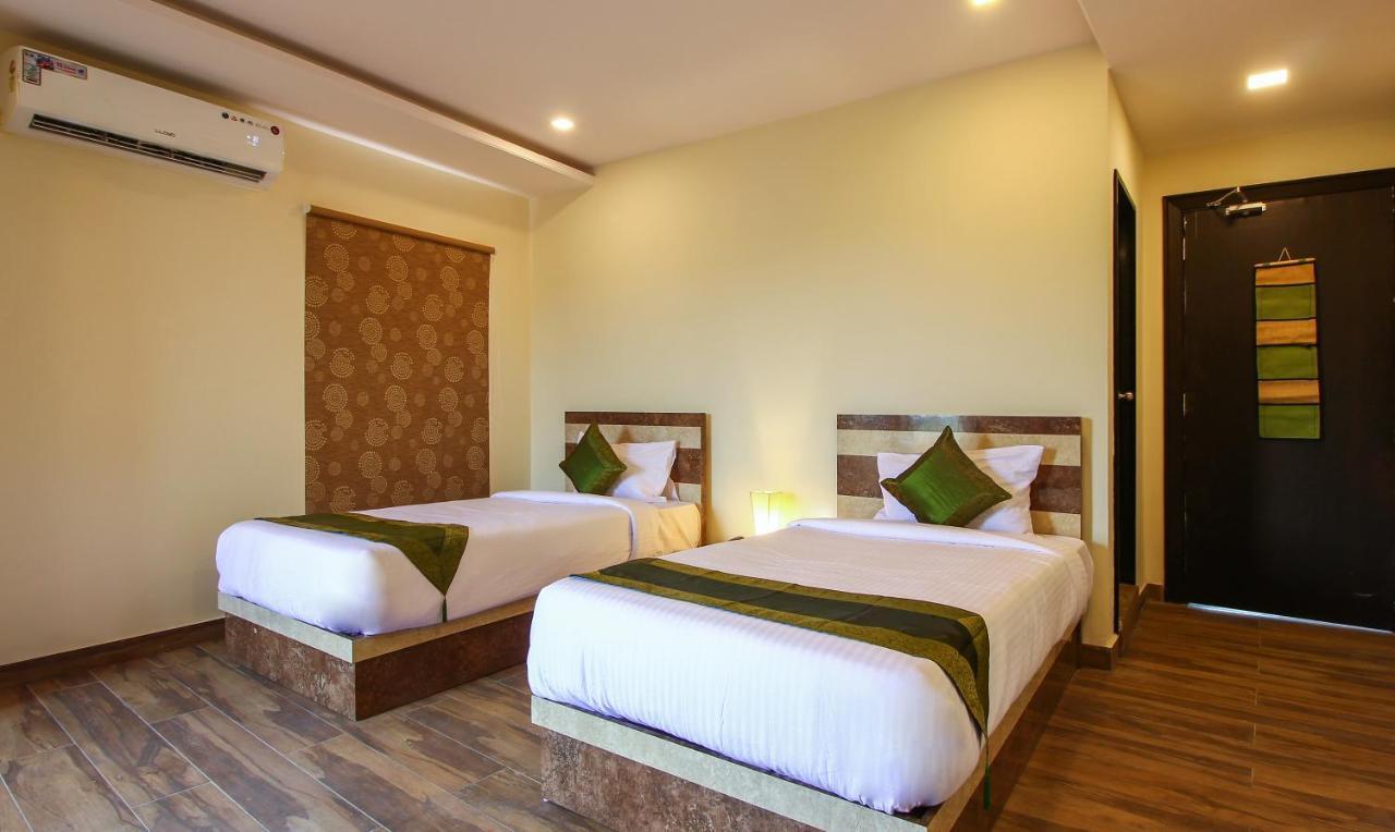 היידראבד Treebo Address Inn, Banjara Hills מראה חיצוני תמונה