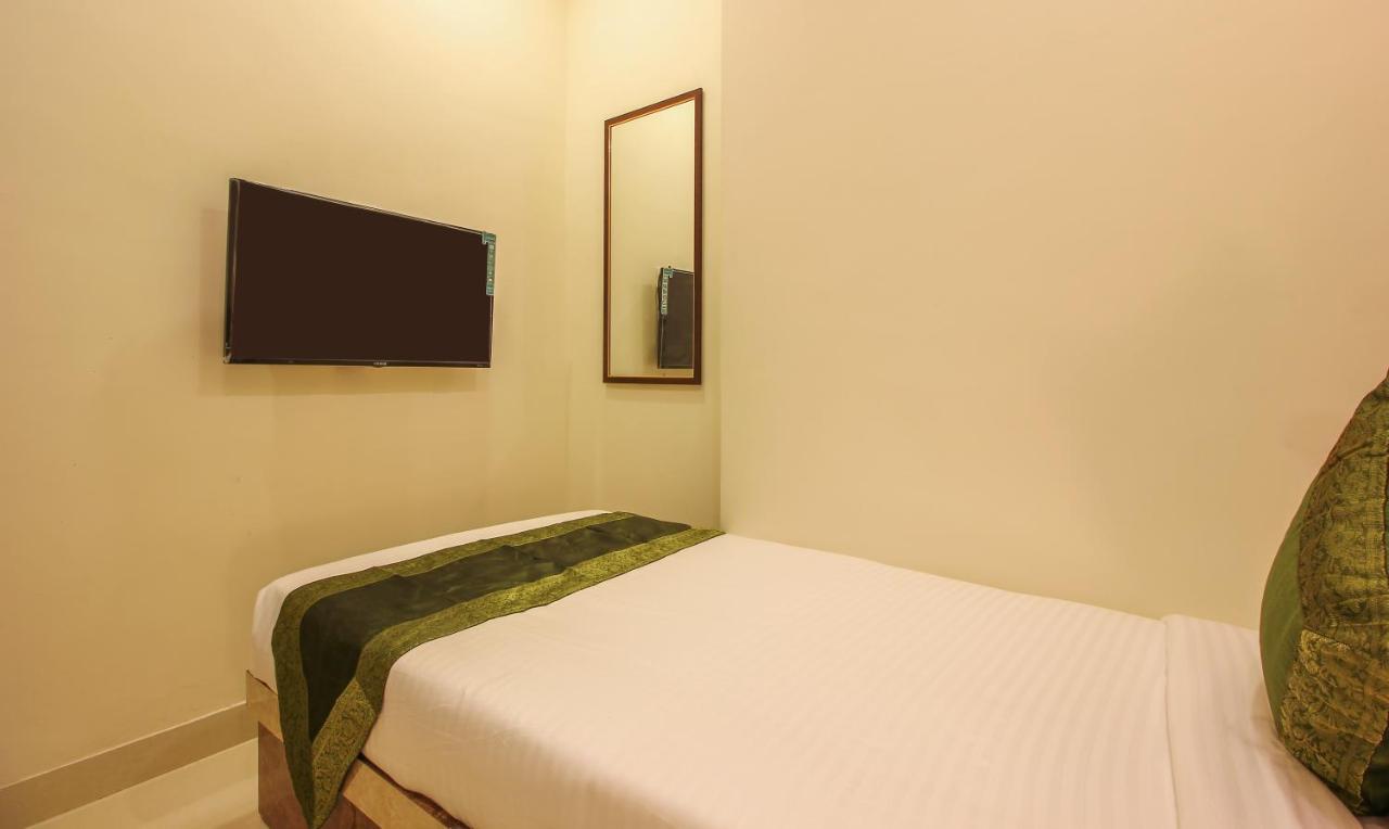 היידראבד Treebo Address Inn, Banjara Hills מראה חיצוני תמונה