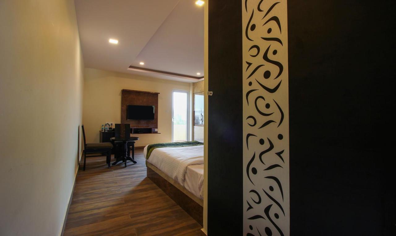 היידראבד Treebo Address Inn, Banjara Hills מראה חיצוני תמונה