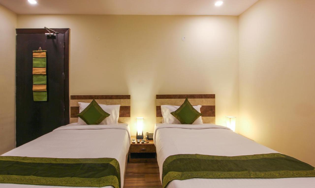 היידראבד Treebo Address Inn, Banjara Hills מראה חיצוני תמונה