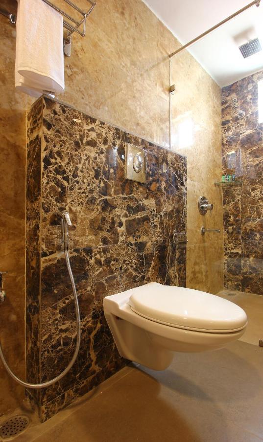 היידראבד Treebo Address Inn, Banjara Hills מראה חיצוני תמונה