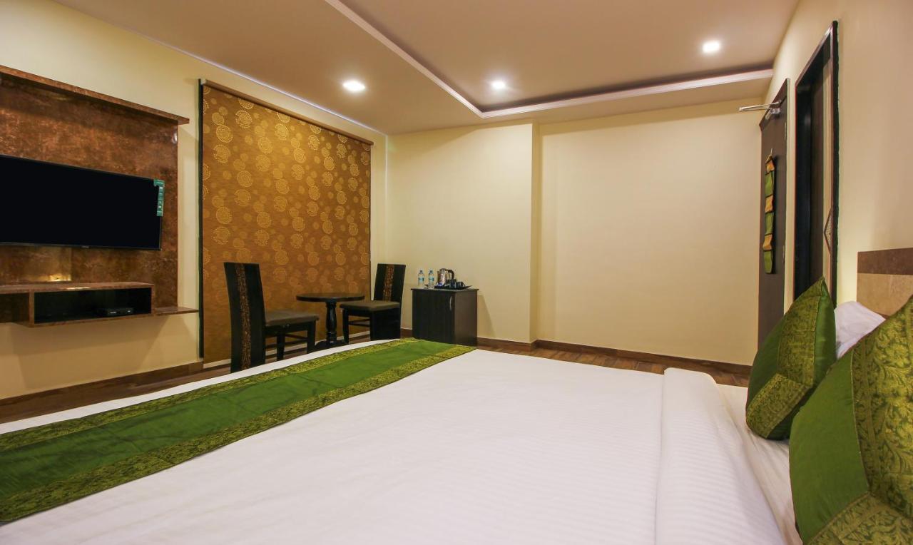 היידראבד Treebo Address Inn, Banjara Hills מראה חיצוני תמונה