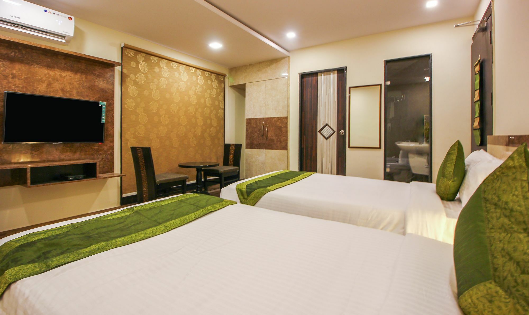 היידראבד Treebo Address Inn, Banjara Hills מראה חיצוני תמונה