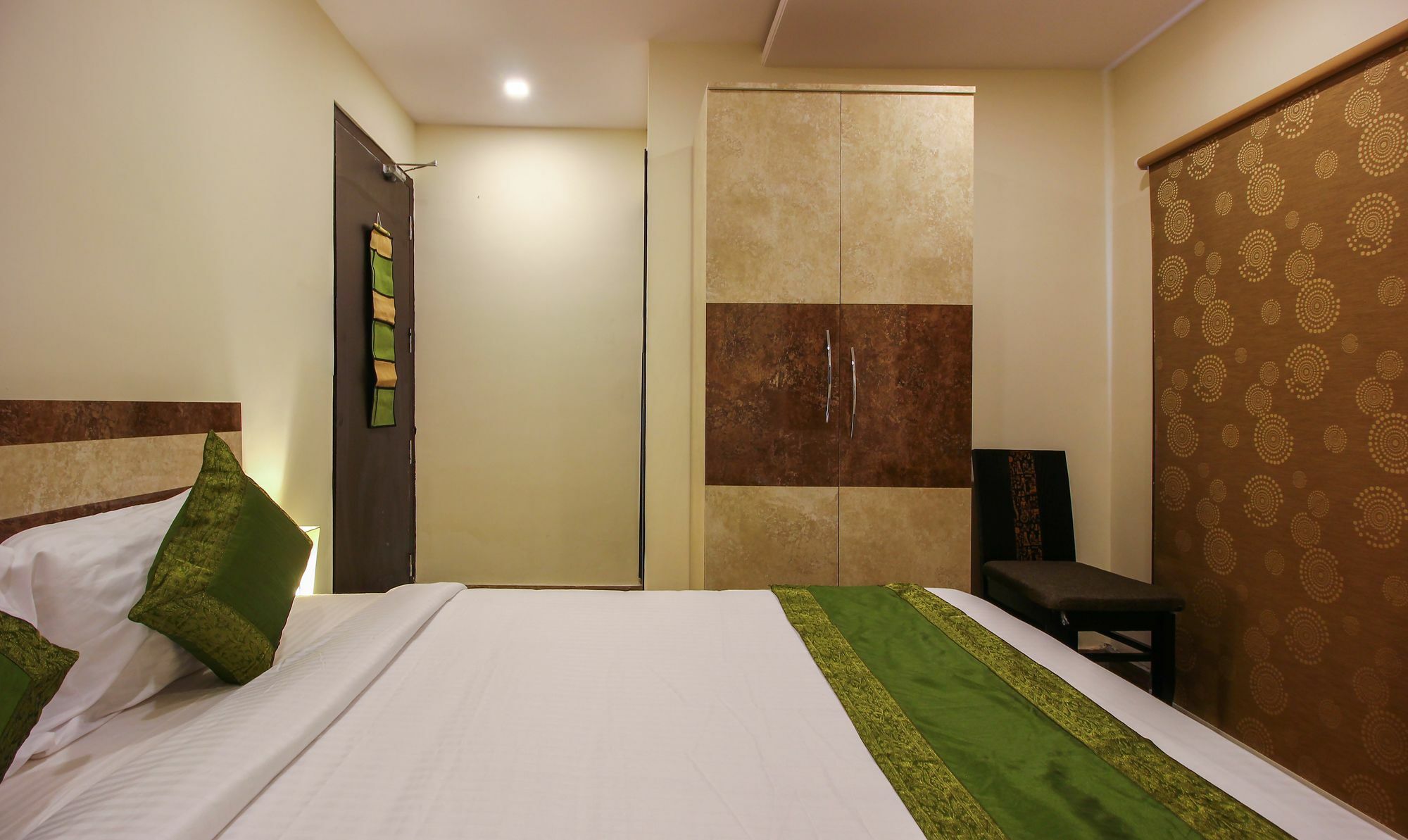 היידראבד Treebo Address Inn, Banjara Hills מראה חיצוני תמונה