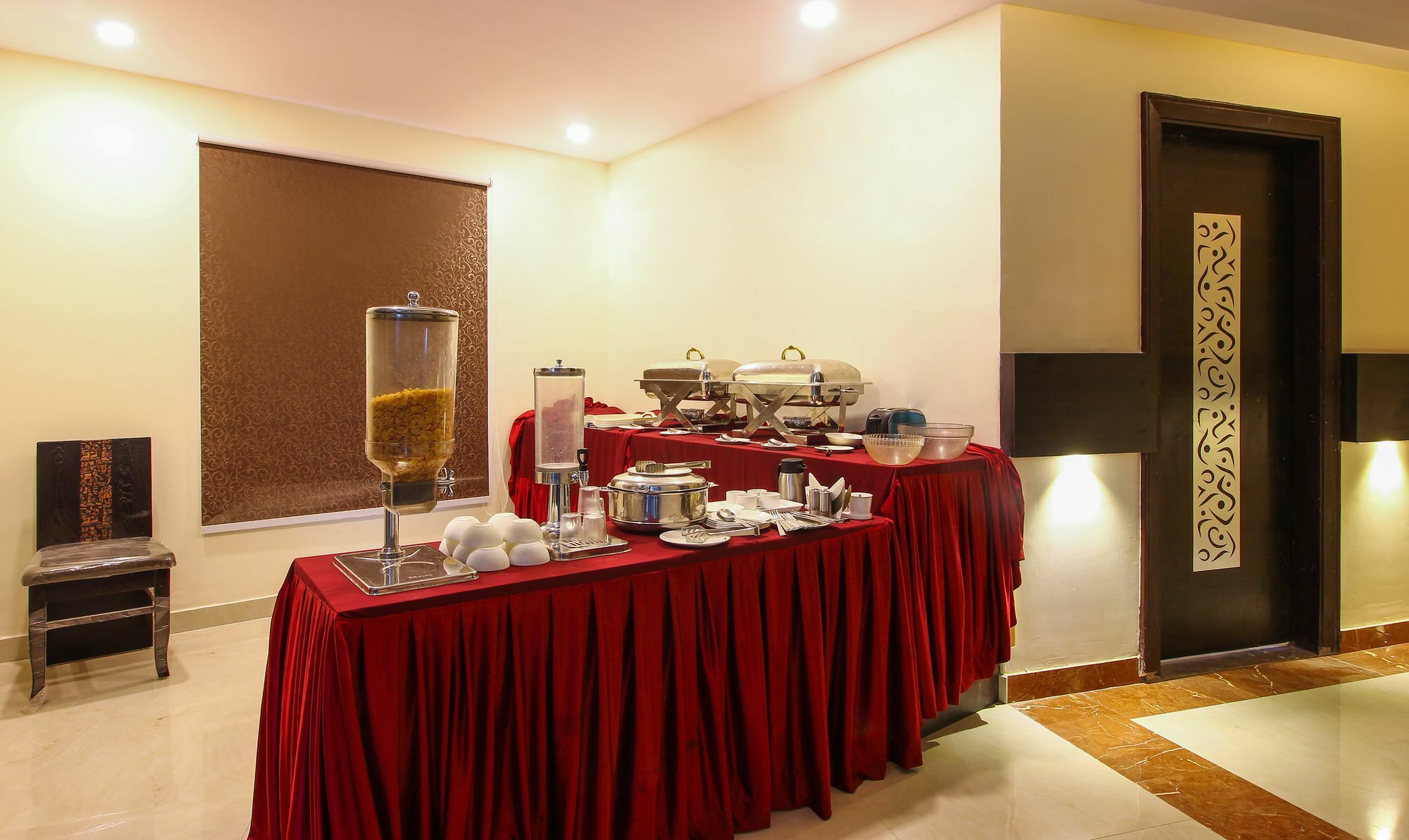 היידראבד Treebo Address Inn, Banjara Hills מראה חיצוני תמונה